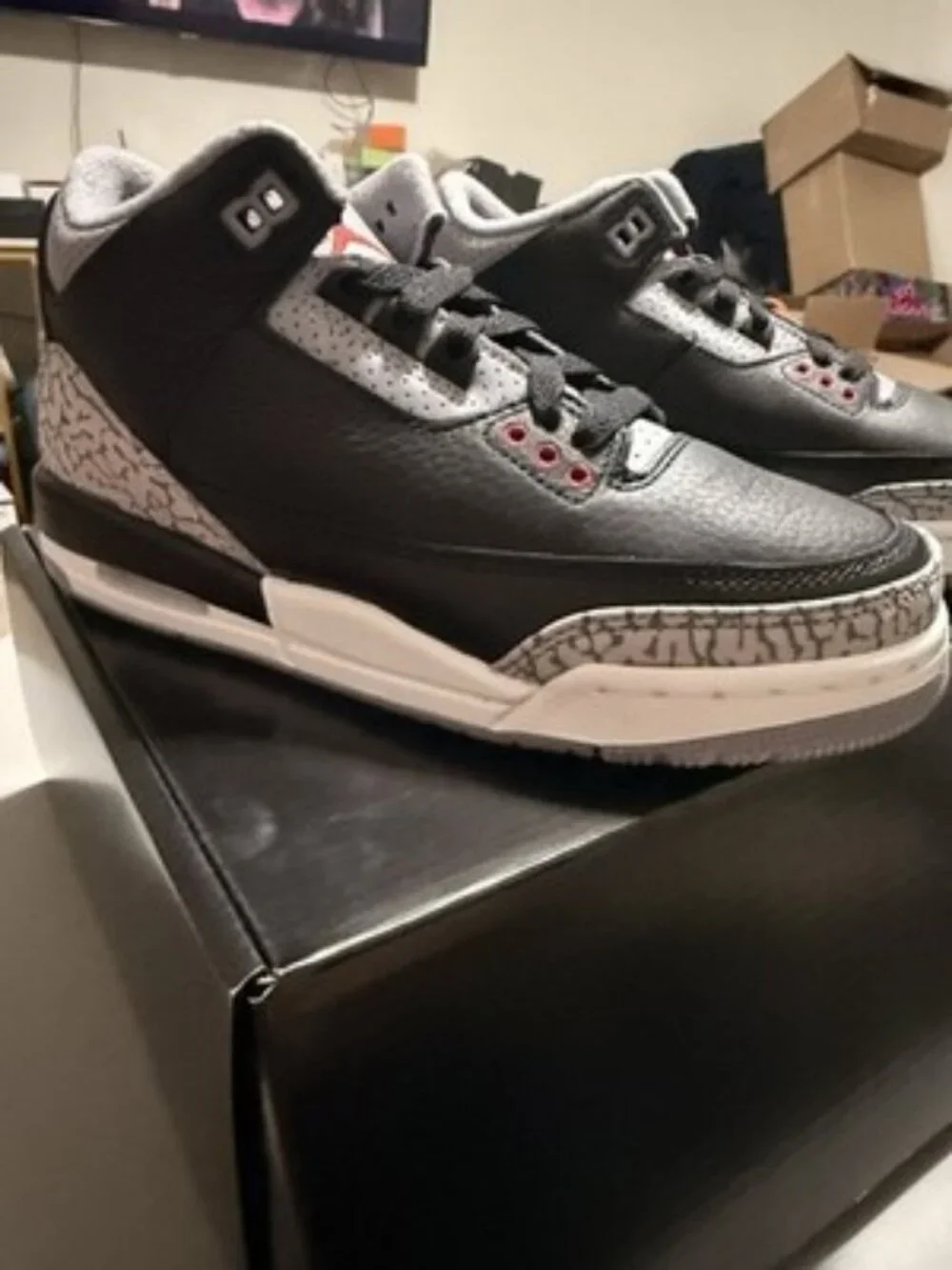 Nike Air Jordan 3 Retro OG Black Cement 2018 854261-001 GS Youth 4.5Y
